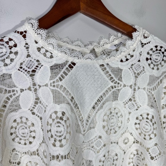 Pennington’s Crochet Blouse with Long Balloon Sleeves Size X - Picture 9 of 14